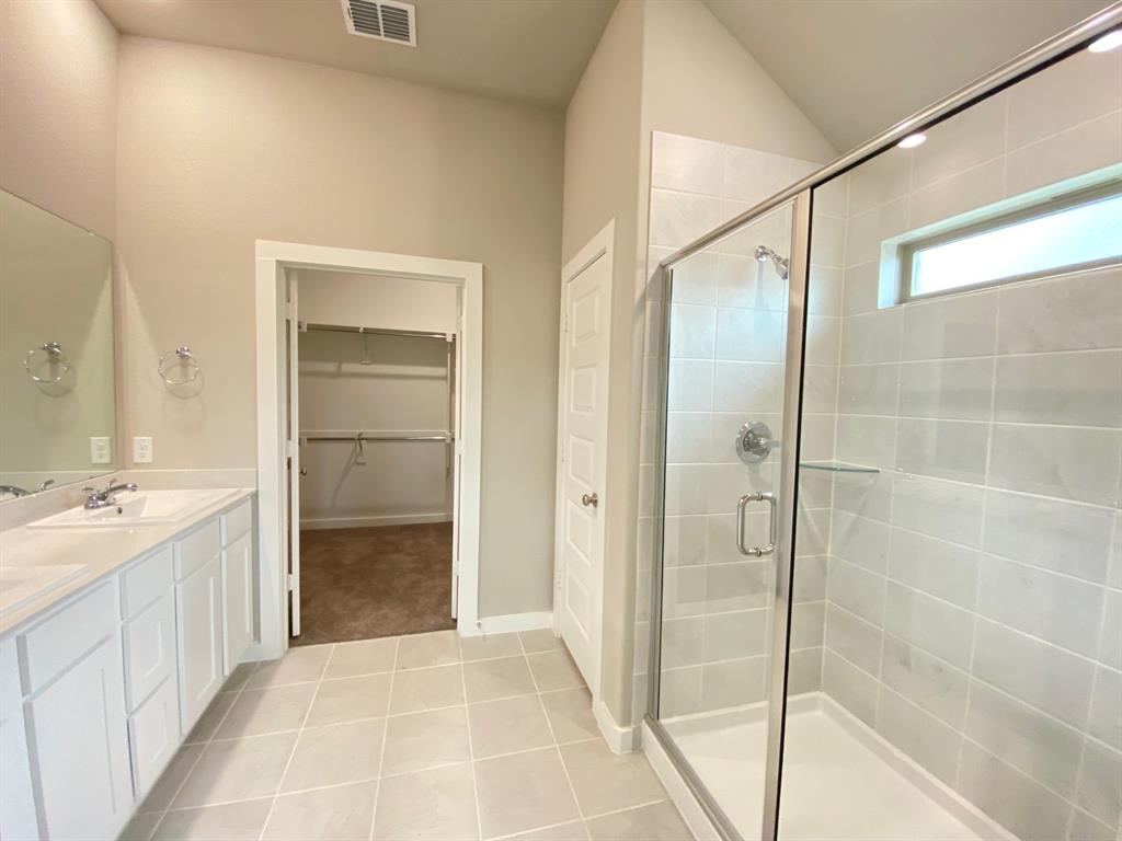 Oak Creek - Residential Lease