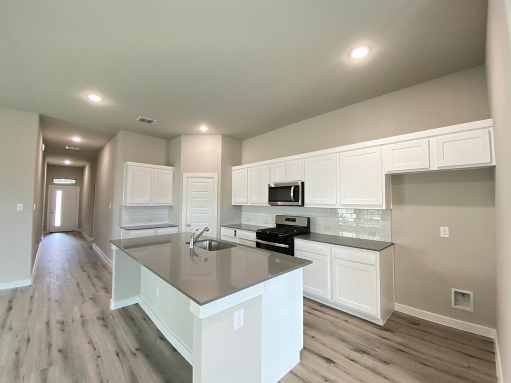 Oak Creek - Residential Lease