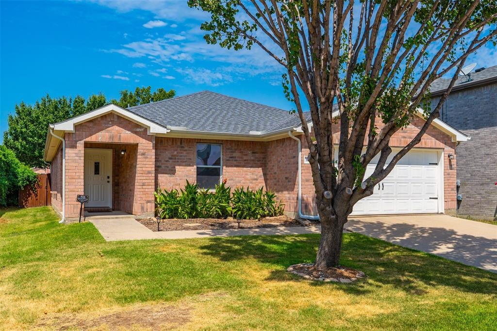1612 Crown Point Drive