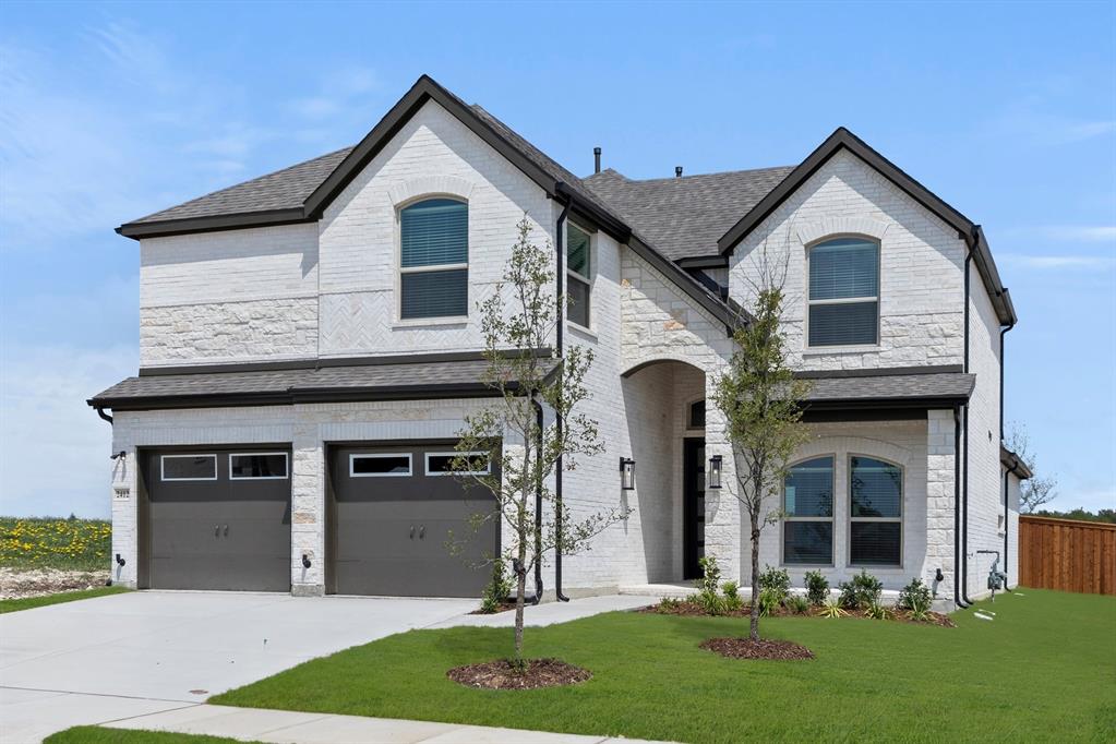 2412 Rolling Hills
