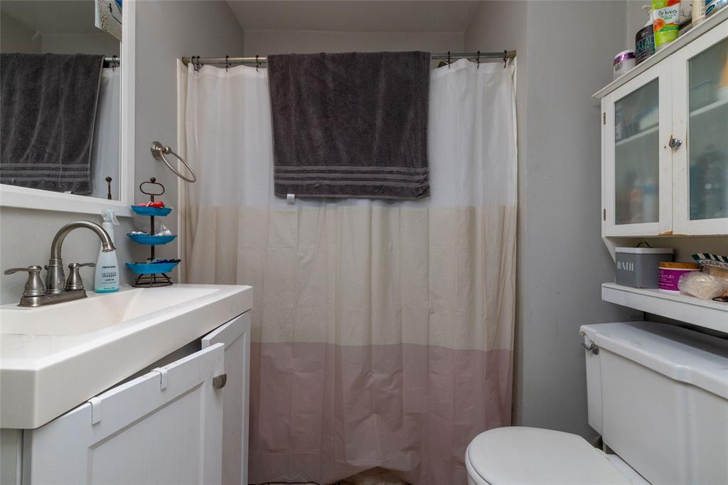 Bondies George B Sub - Residential Income