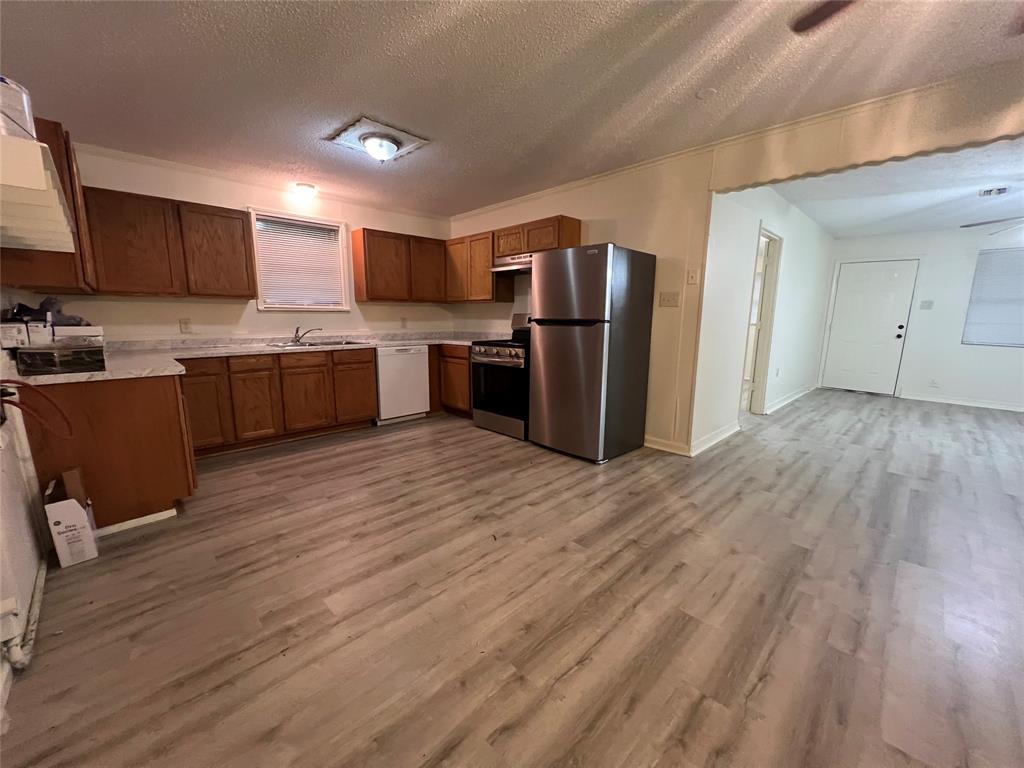 3246 Hiawatha Drive