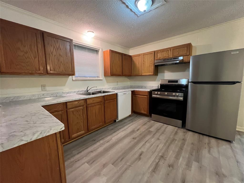 3246 Hiawatha Drive