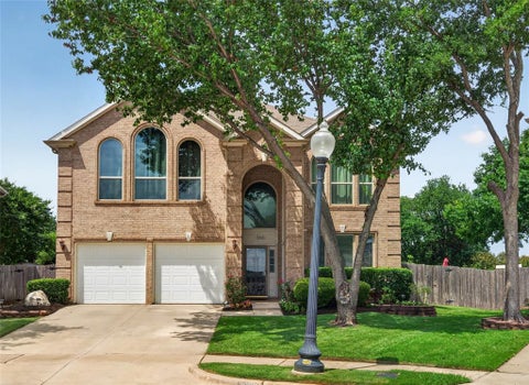 Photo of 3905 Lacebark Lane, Bedford, TX 76021 (MLS # 21270911)