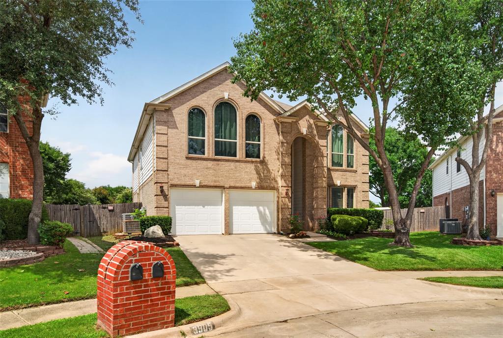 3905 Lacebark Lane