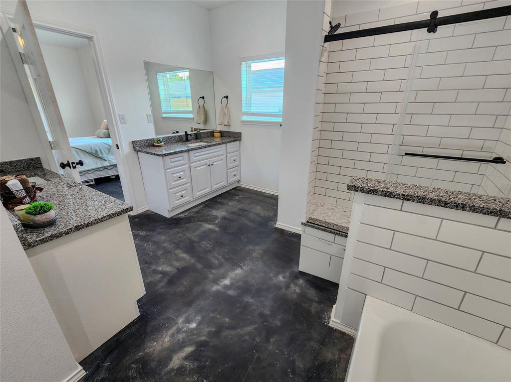 De Loach - Residential