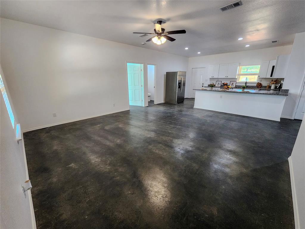 De Loach - Residential