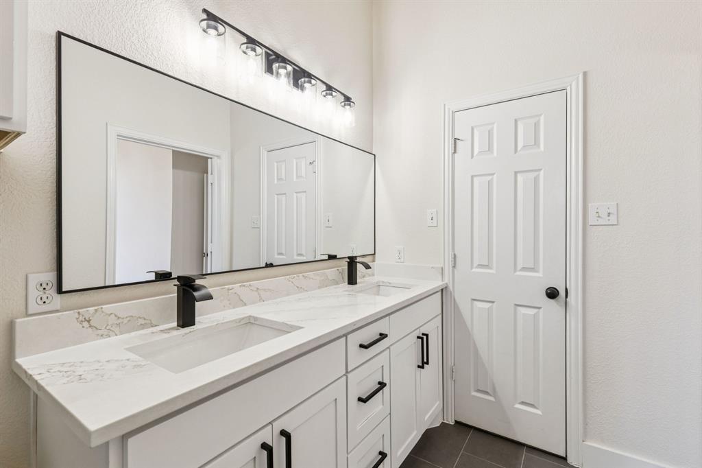 Chandler Place - Residential