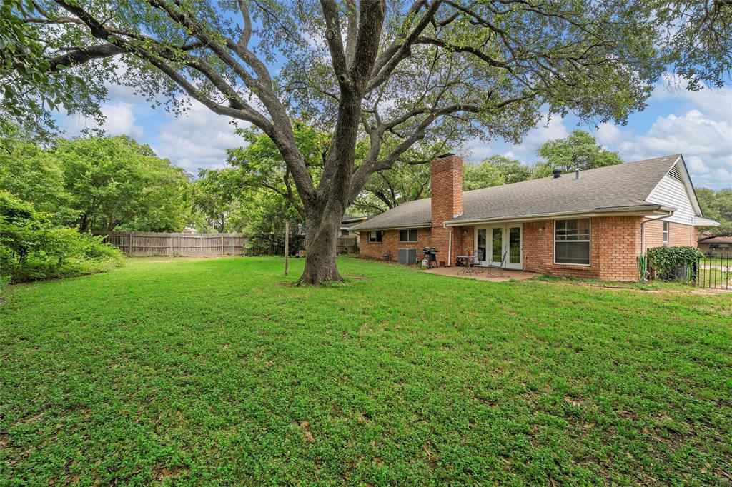 Lake Air Estate - Residential