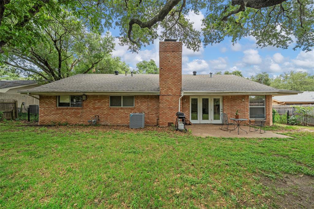 Lake Air Estate - Residential