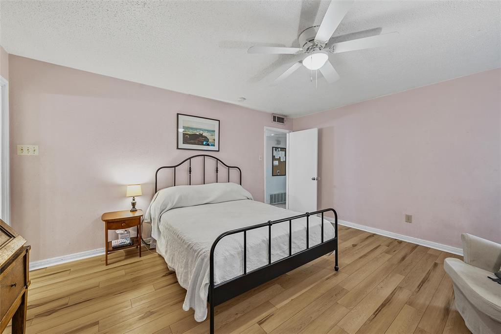 Lake Air Estate - Residential