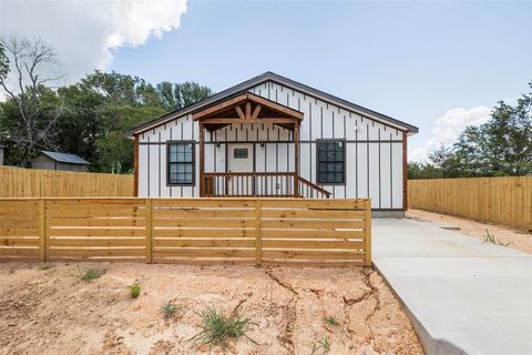 A home in Granbury