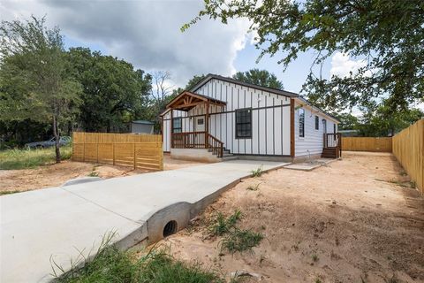 A home in Granbury