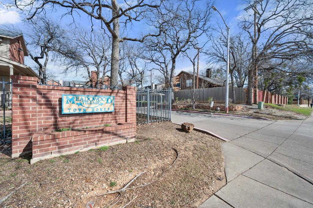 Meadowood Village Add - Residential