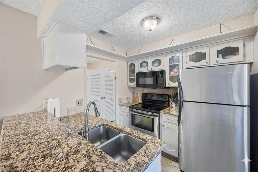 Meadowood Village Add - Residential