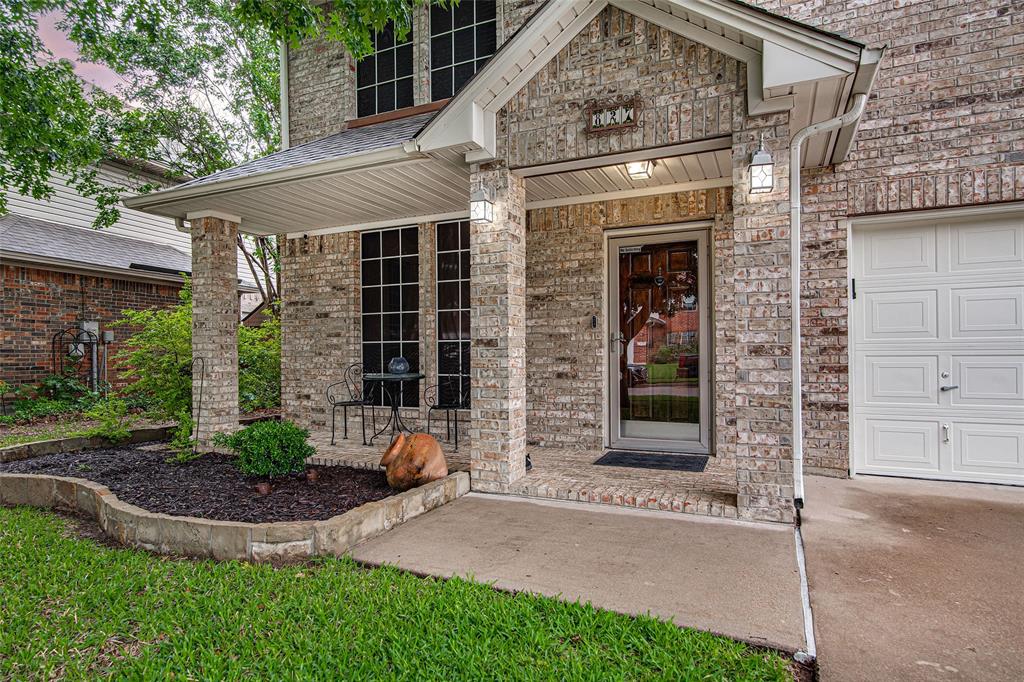 827 Huebner Way