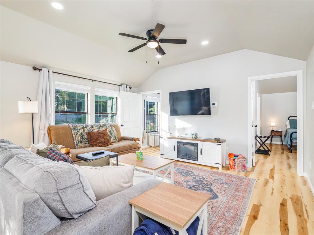 Shady Shores - Residential