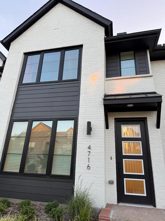 Viridian Village - Residential Lease