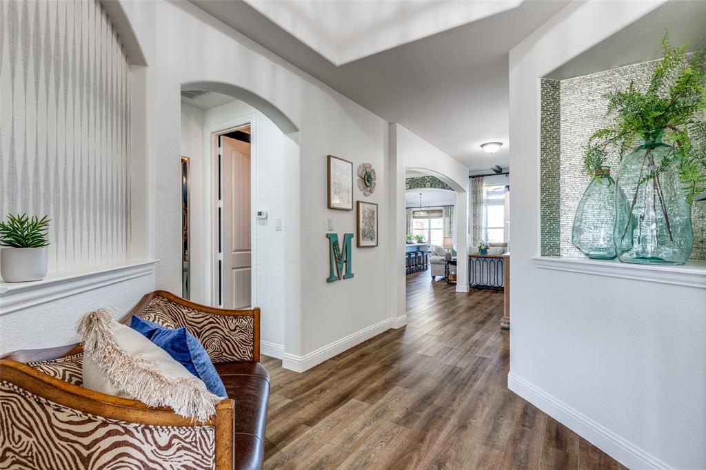541 Lockton Lane
