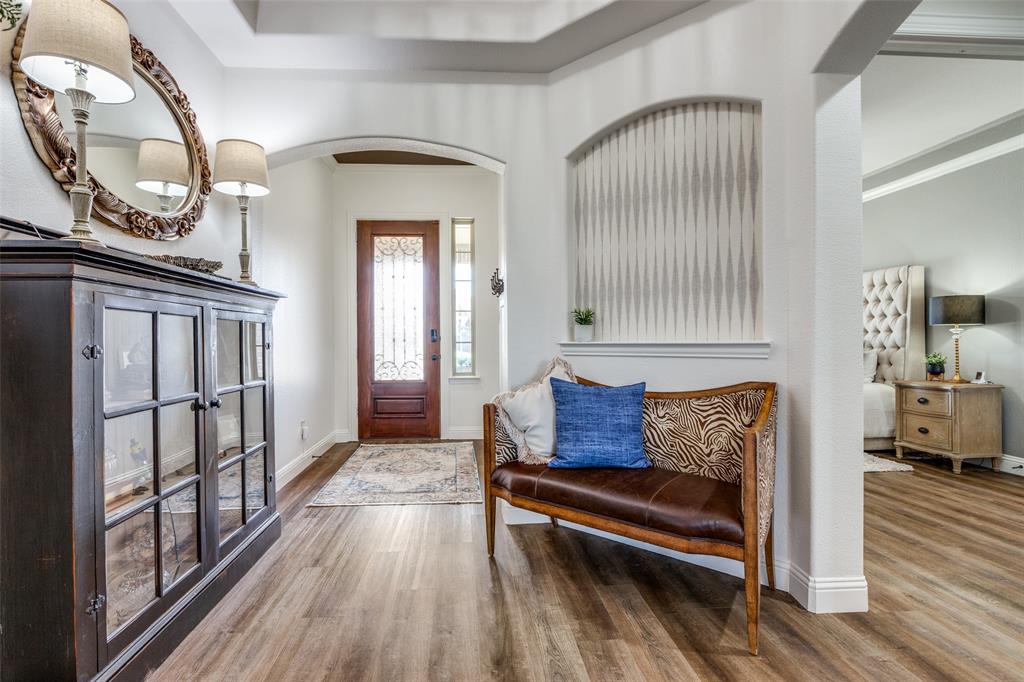 541 Lockton Lane