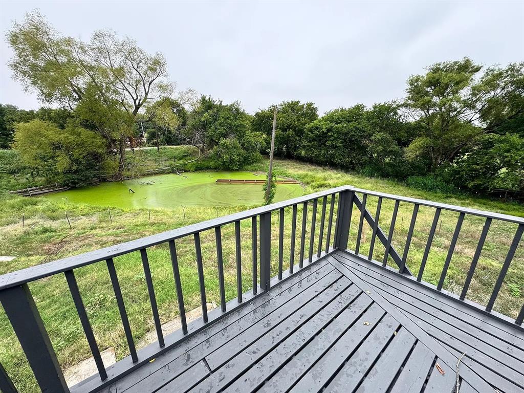 (VACTY3FOLD) CLS 3 FRAME 1999 & OLDER CITY OF VA - Residential Lease