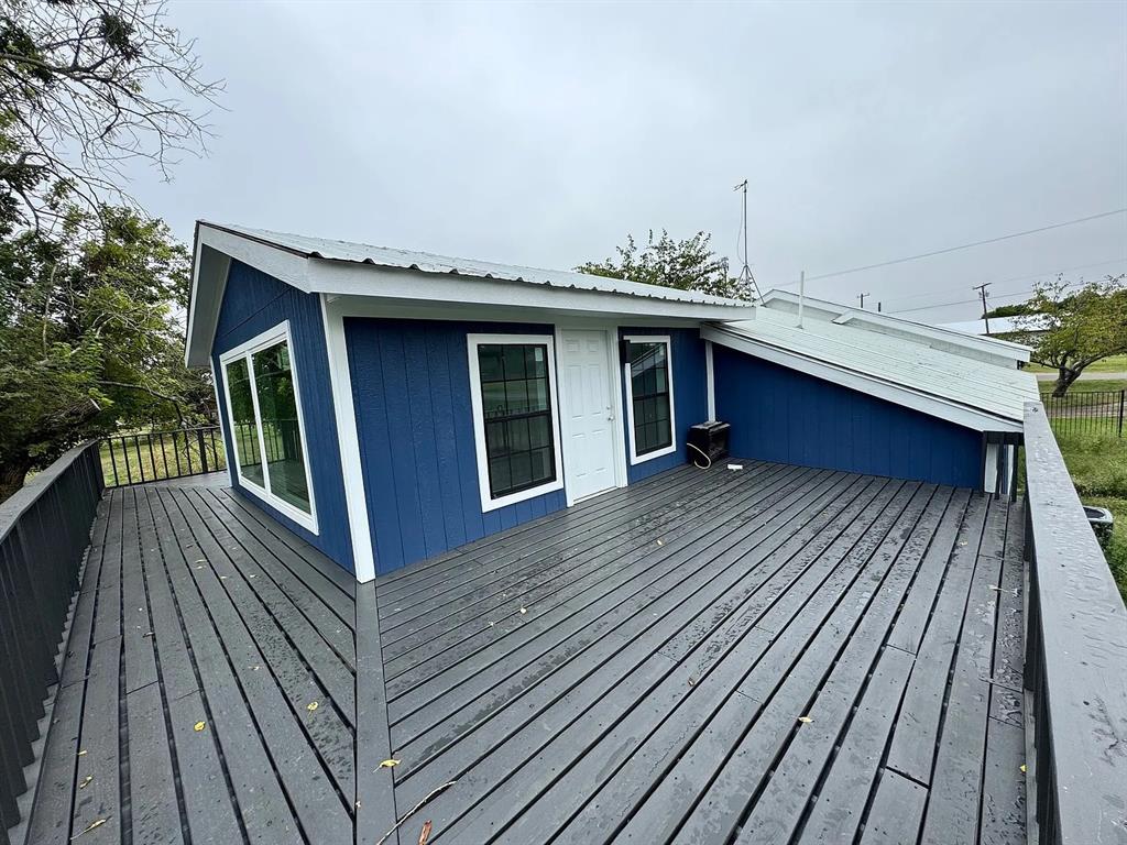 (VACTY3FOLD) CLS 3 FRAME 1999 & OLDER CITY OF VA - Residential Lease