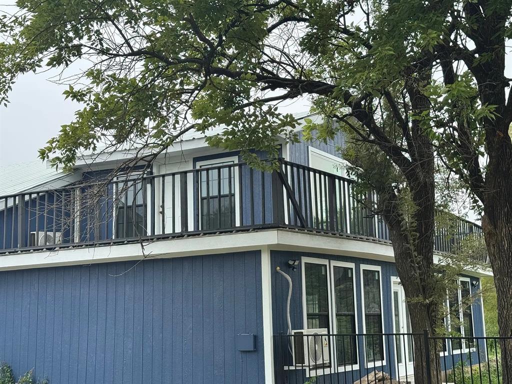 (VACTY3FOLD) CLS 3 FRAME 1999 & OLDER CITY OF VA - Residential Lease