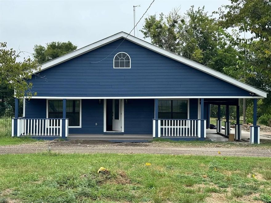 Welcome to your completely remodeled ranch house for rent, perfectly blending small-town charm with modern luxury. This unique property offers the best of both worlds, featuring a 5 + acre lot right in the heart of downtown Van Alstyne. Grab this unbelievable opportunity to lease, but still enjoy conveniences and close proximity to everything! Feel like you are in the country, but actually within walking distance to the downtown Van Alstyne. The home has been fully renovated from top to bottom, featuring a clean, modern design throughout This 3-bedroom, 3 bath home with office and separate dining room is an open concept floor plan creates a bright, spacious, and versatile blank slate. Minutes major highways, shopping and Dine-in. A Must See!!!