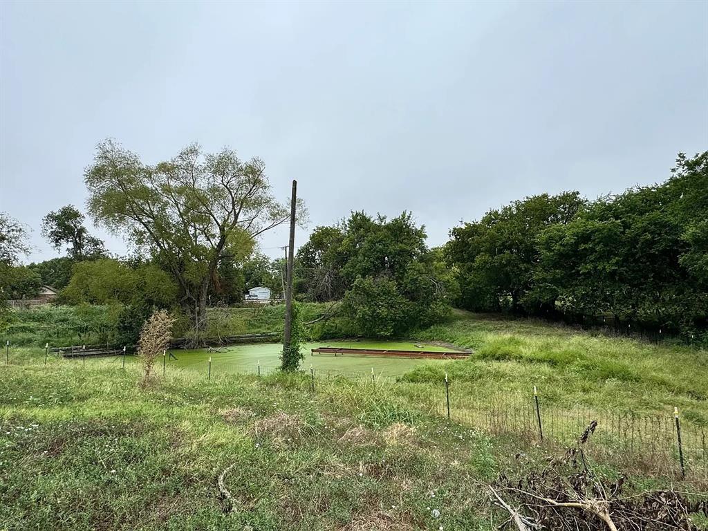 (VACTY3FOLD) CLS 3 FRAME 1999 & OLDER CITY OF VA - Residential Lease