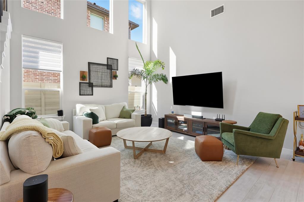 3313 The Commons Parkway