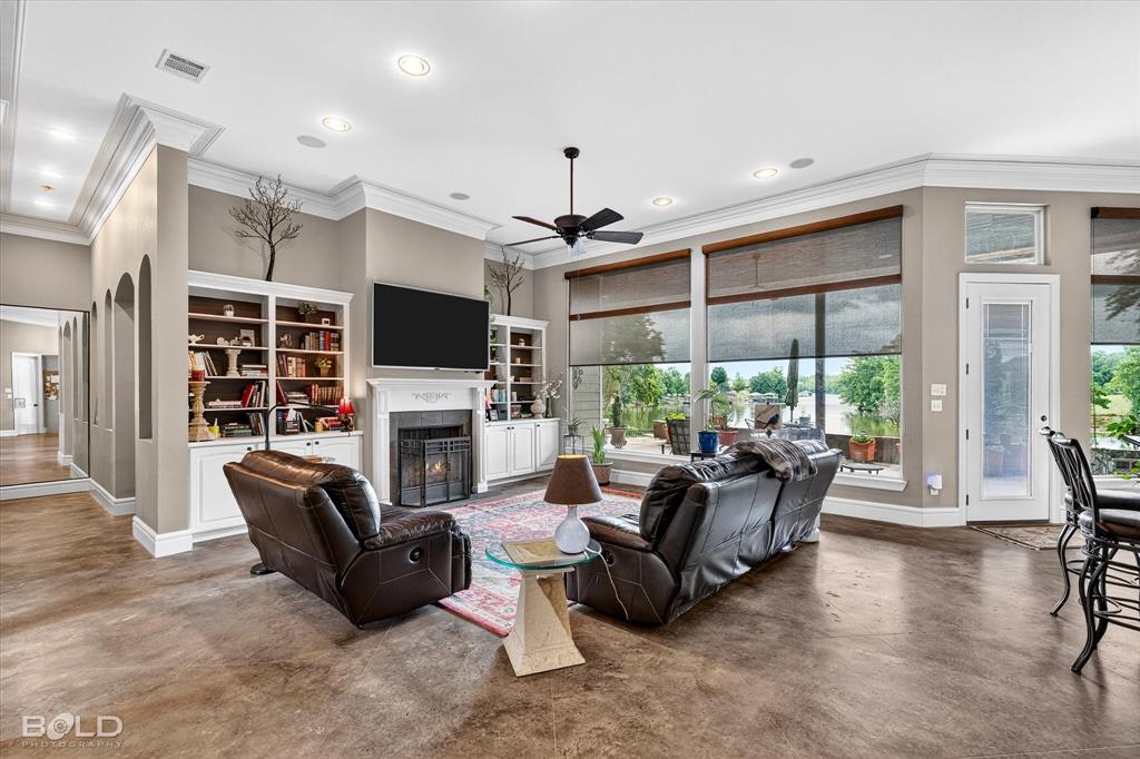 9019 Beau Soleil Drive