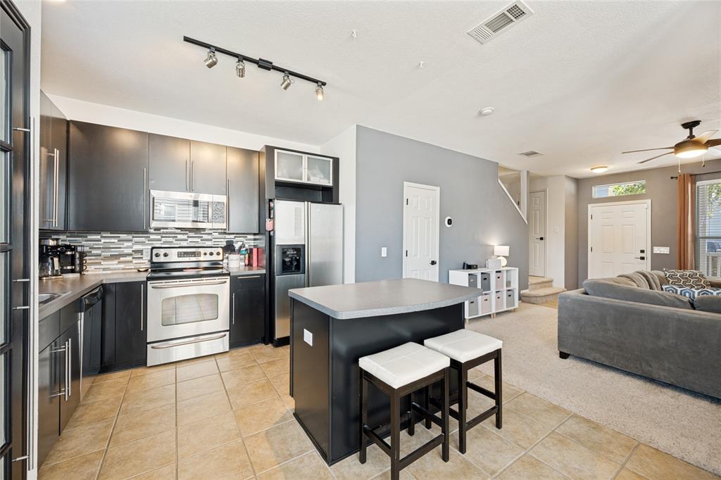 Villages Of Crawford Farms Th - Residential