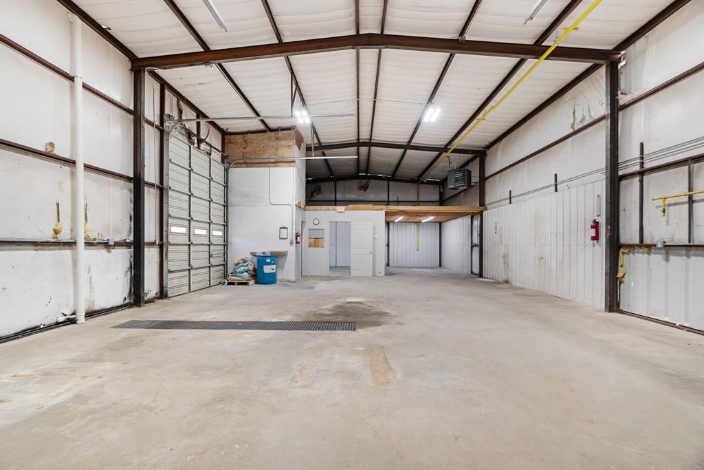 City Of Paris - Commercial Sale