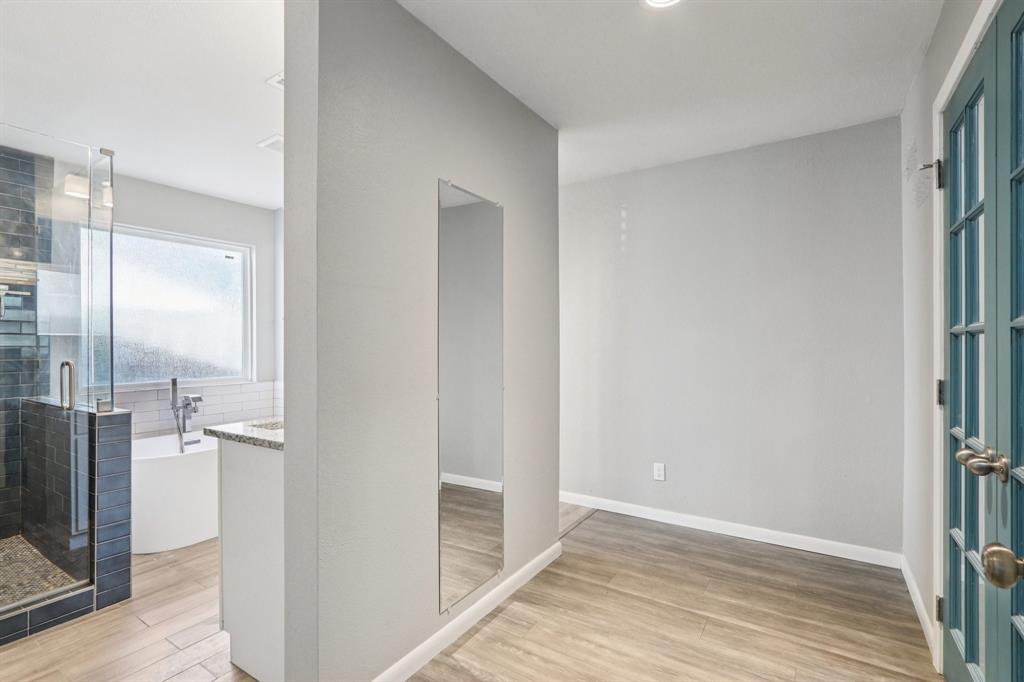 Briarwood Estate - Residential