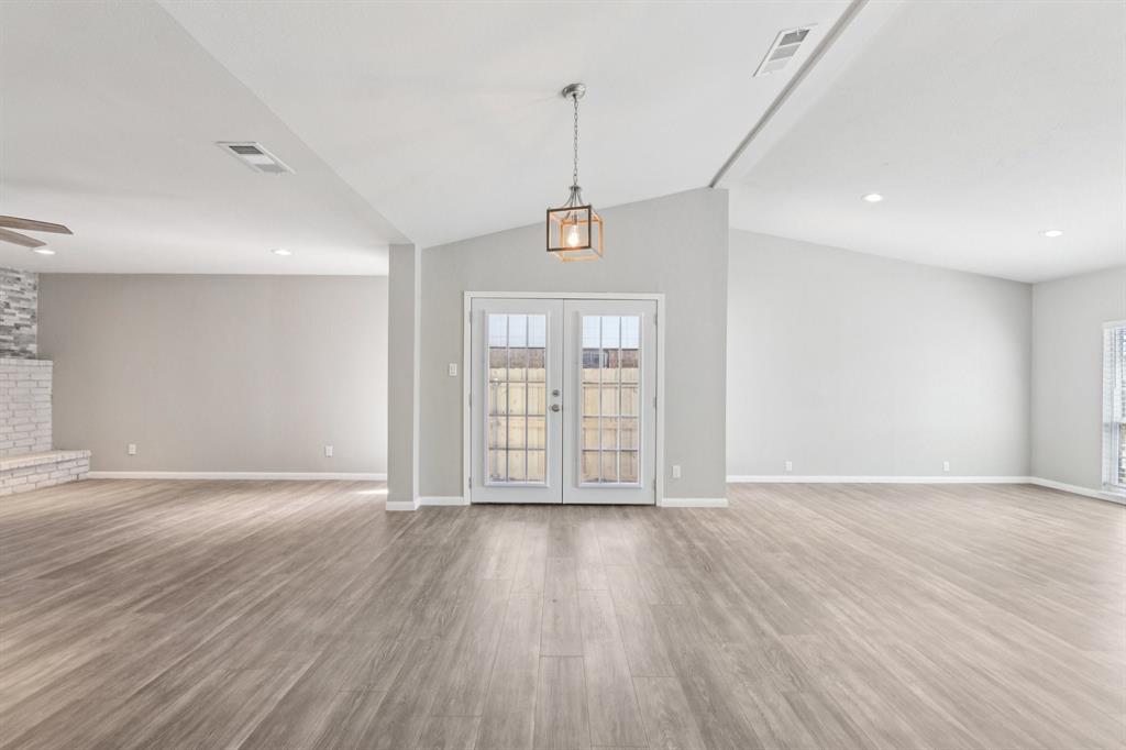 Briarwood Estate - Residential