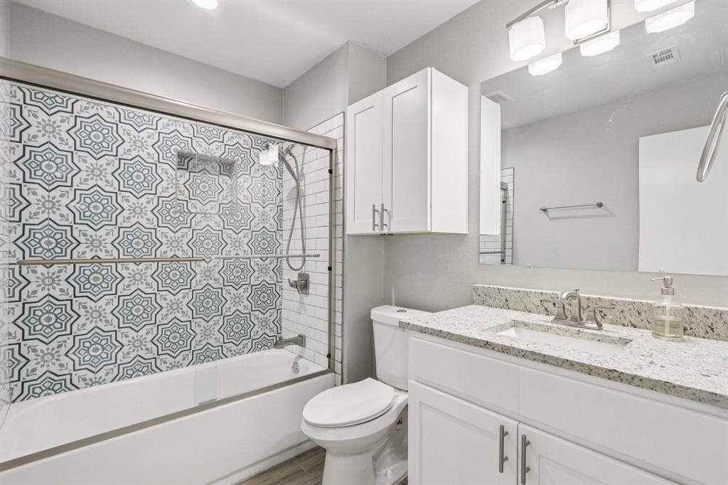 Briarwood Estate - Residential