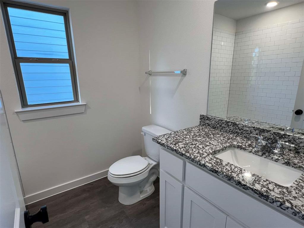 COUCH SIMS THIRD ADDN REPLAT FAIRMOUNT ADDITI - Residential Lease