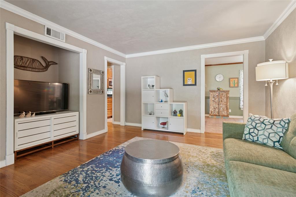 924 Old Orchard Road
