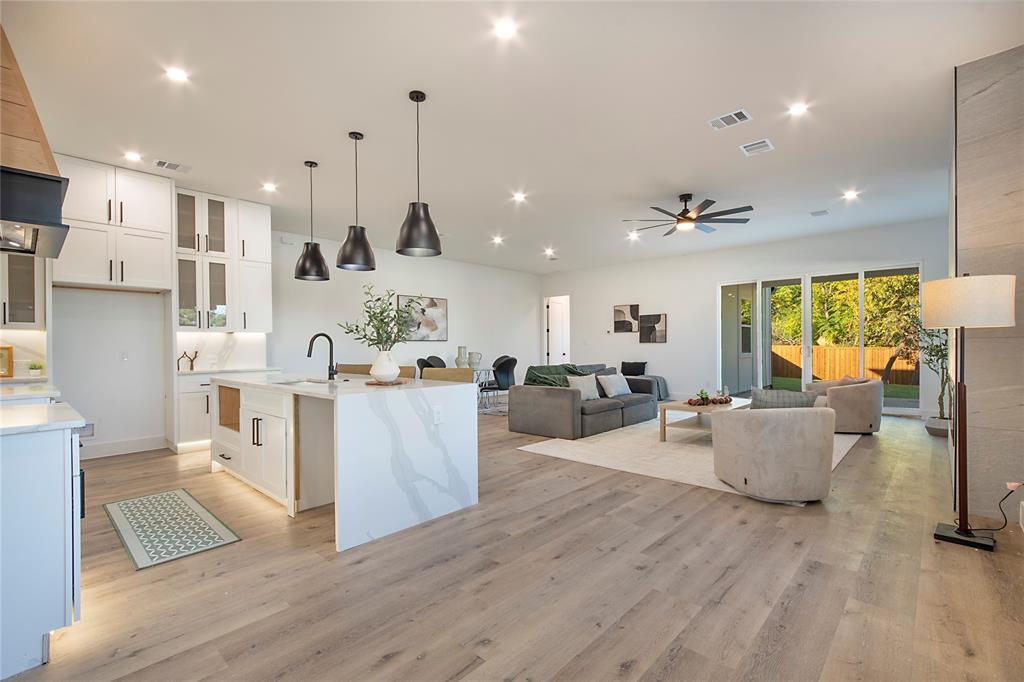 MRS ALLIE HUFFMANS REPLAT - Residential