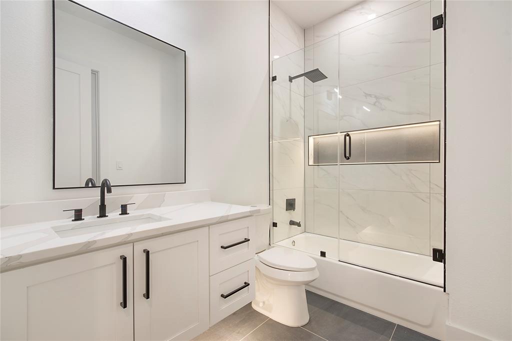 MRS ALLIE HUFFMANS REPLAT - Residential