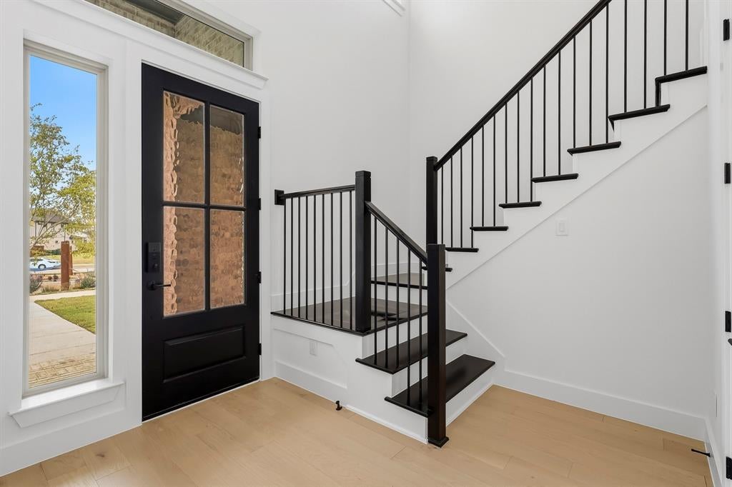 9361 Jackson Vine Mews