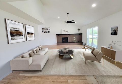 Photo of 2317 Woodhollow Avenue, Mesquite, TX 75150 (MLS # 21191642)