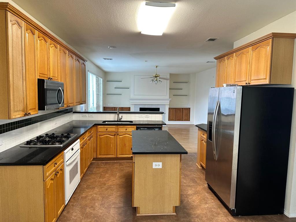 Estates At Fountain Creek #2-2a - Residential Lease