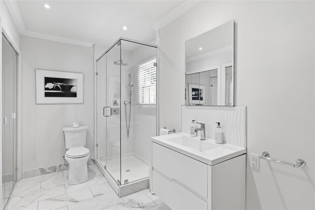 Broadvu - Residential