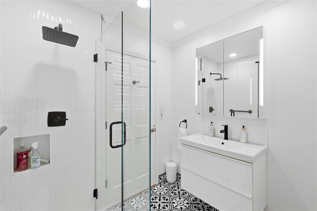 Broadvu - Residential