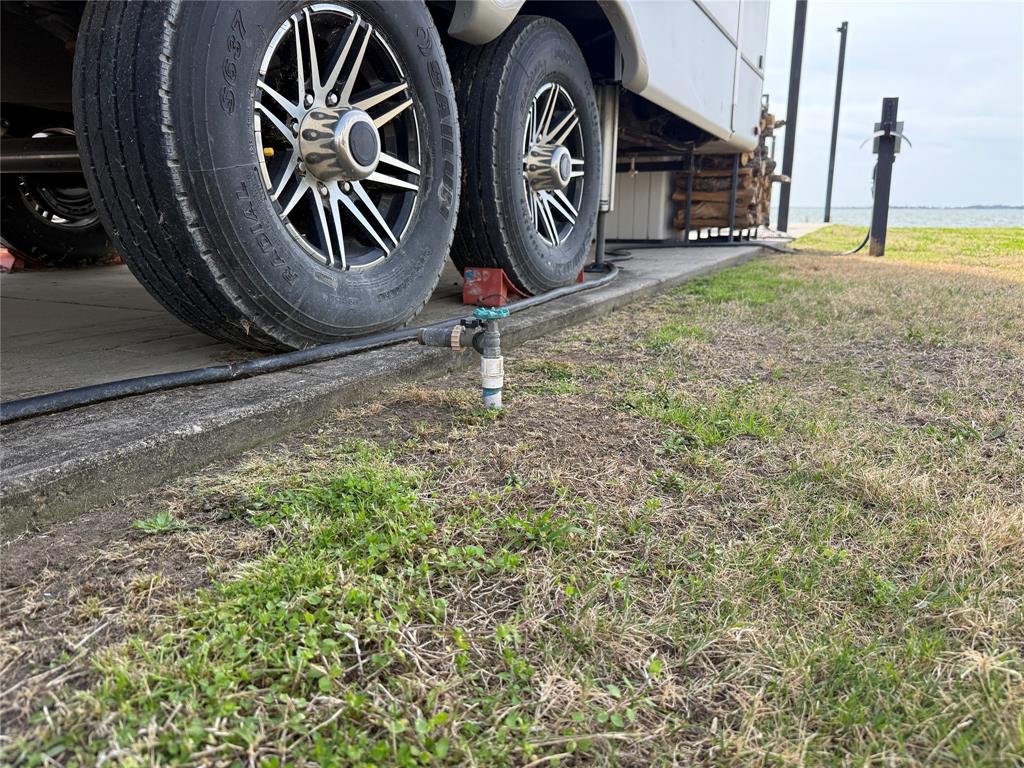 Peninsula Point - Land