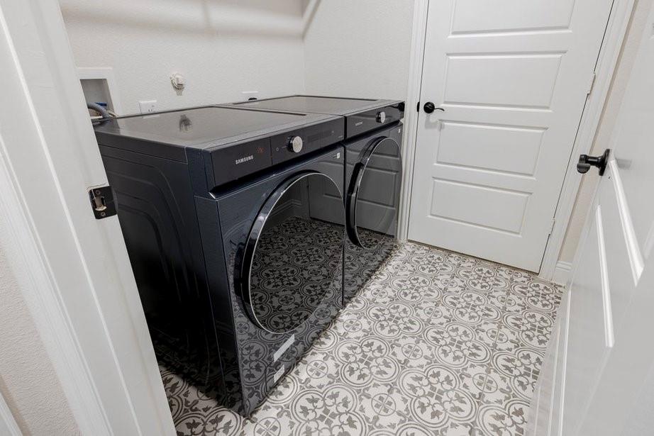 Creekview Mdws East Ph 1 - Residential Lease