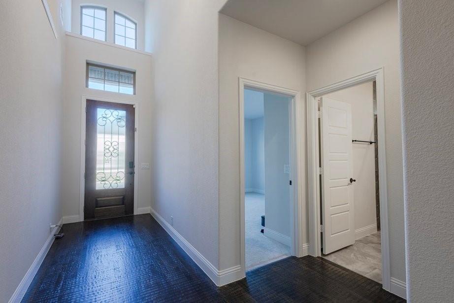 Creekview Mdws East Ph 1 - Residential Lease