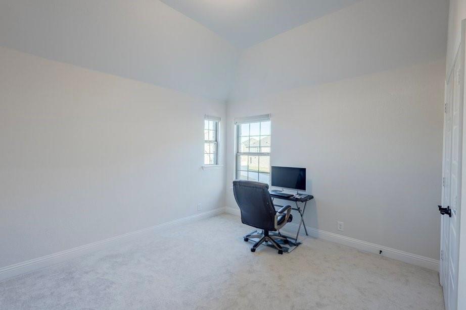 Creekview Mdws East Ph 1 - Residential Lease