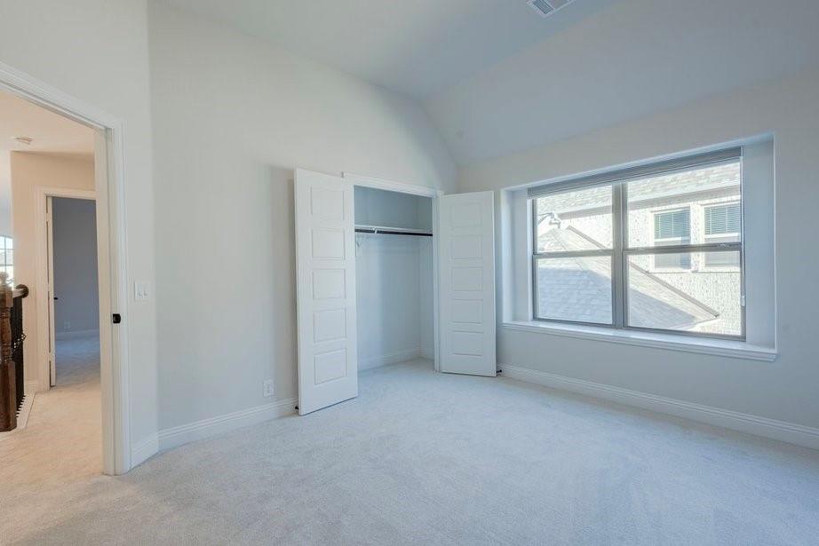 Creekview Mdws East Ph 1 - Residential Lease